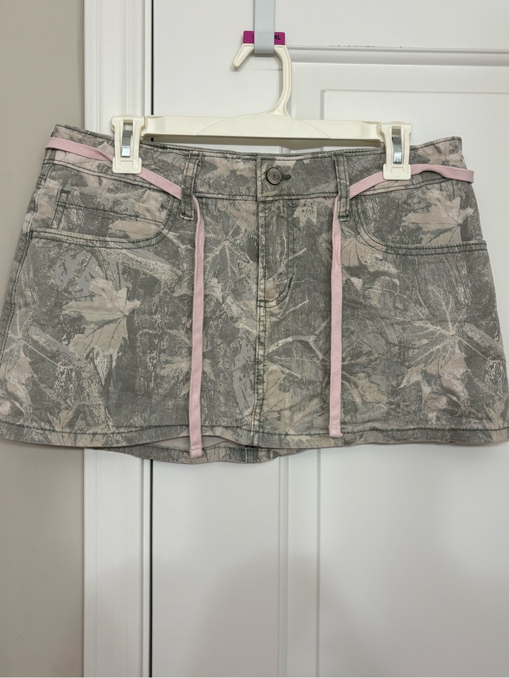 Hollister skirt